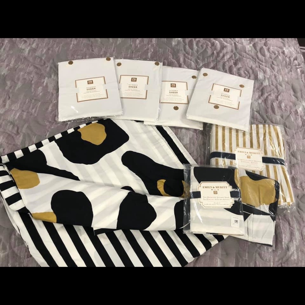 Emily & Meritt from Pottery Barn teen.